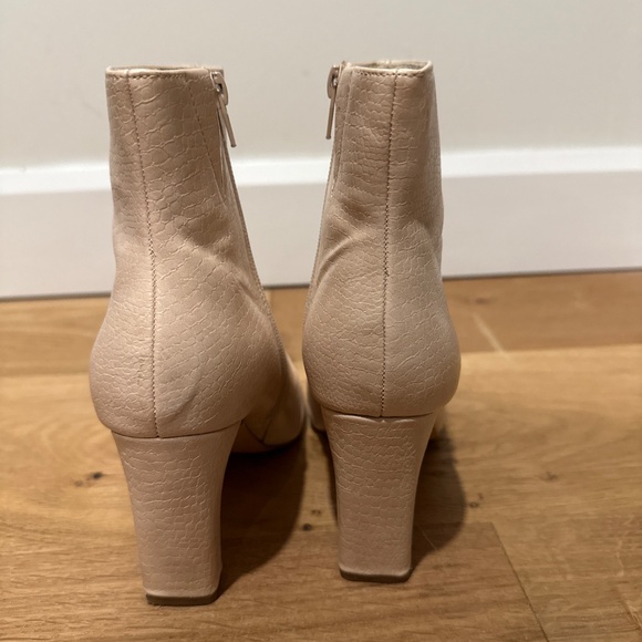 Beige ankle boots - Picture 4 of 4